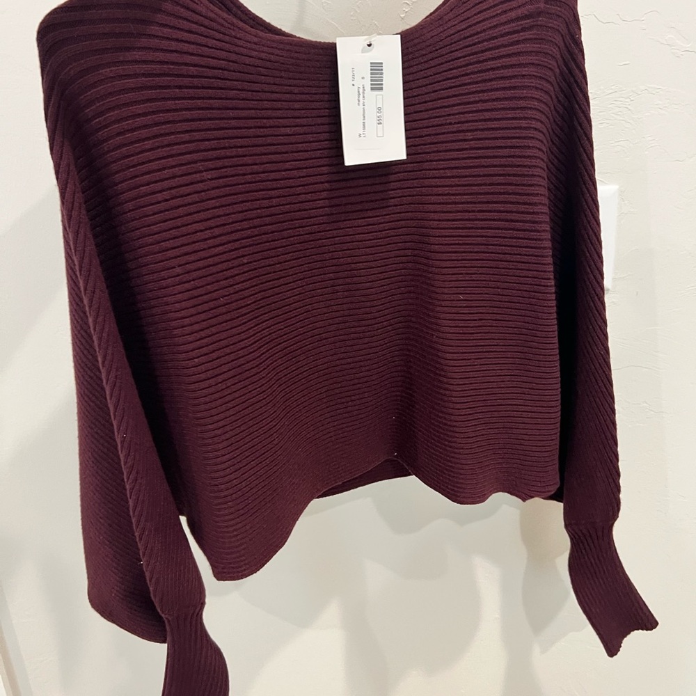 Lush Red Crew Neck Sweater with Ribbed Texture